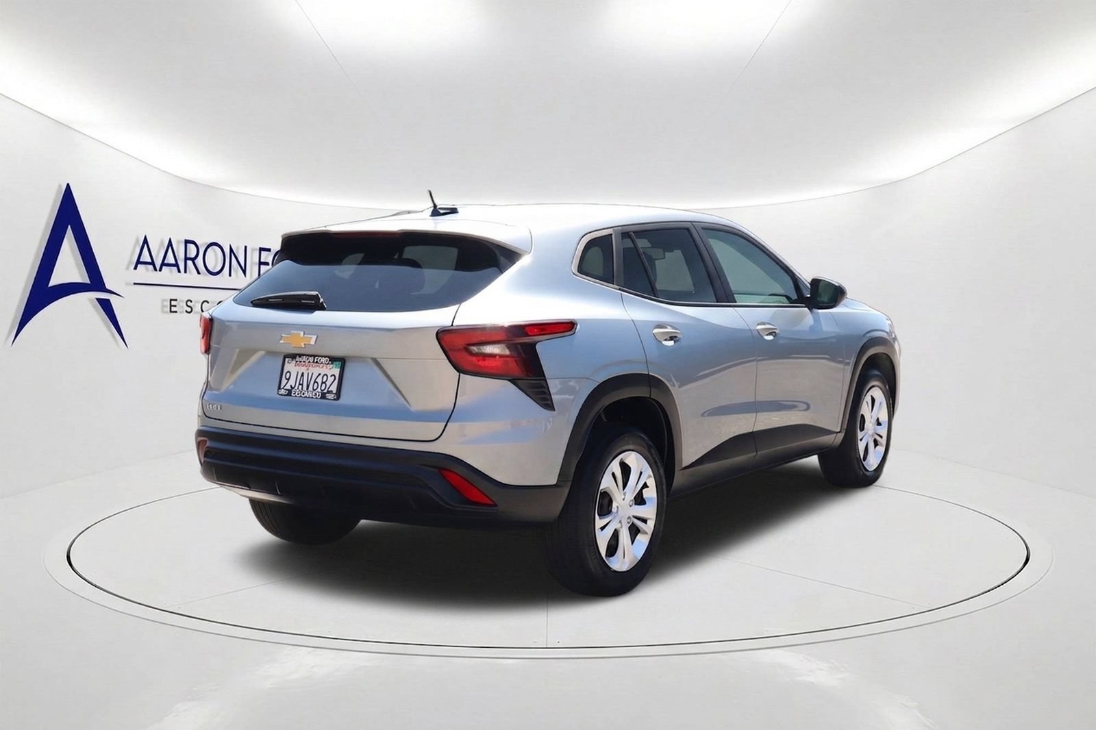Used 2024 Chevrolet Trax LS FWD image 4
