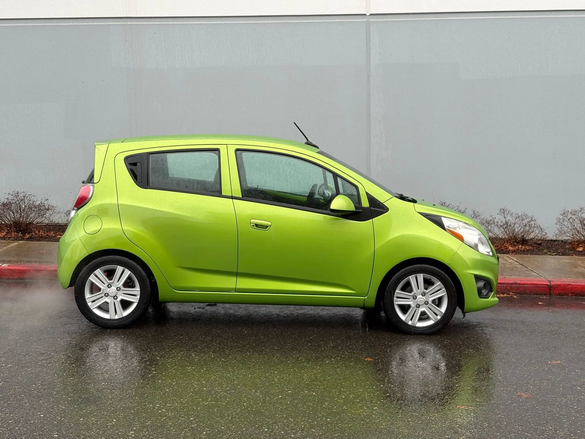 Used 2014 Chevrolet Spark LS image 7