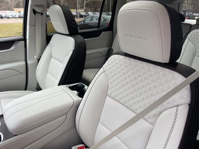 New 2026 GMC Acadia Denali w/ Super Cruise Package image 28
