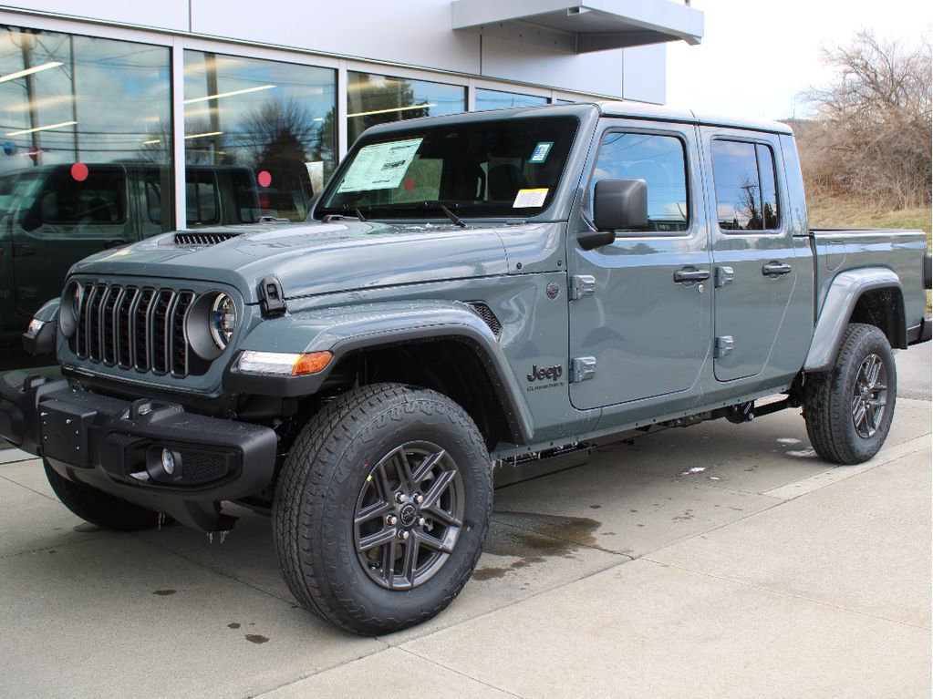 New 2026 Jeep Gladiator Sport image 3
