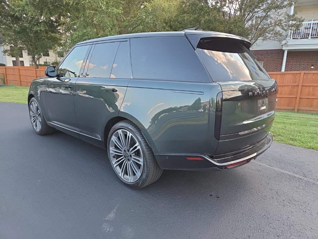 Certified 2023 Land Rover Range Rover SE AWD/4WD image 3