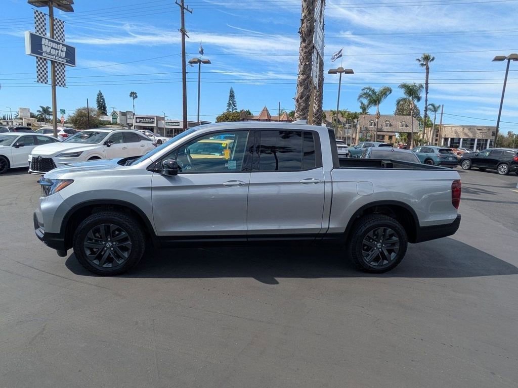 Certified 2025 Honda Ridgeline Sport image 4