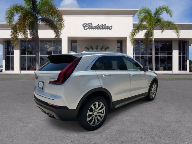 Certified 2023 Cadillac XT4 Premium Luxury w/ Enhanced Visibility Package image 14