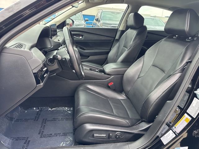 Used 2023 Honda Accord Touring image 12