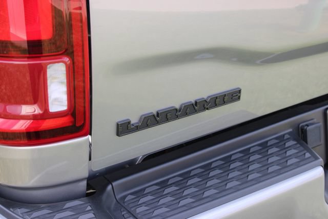 Used 2025 RAM 2500 Laramie AWD/4WD image 41
