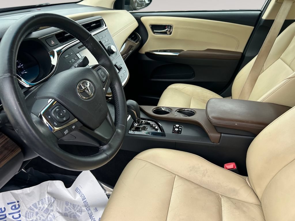 Used 2014 Toyota Avalon XLE FWD image 9