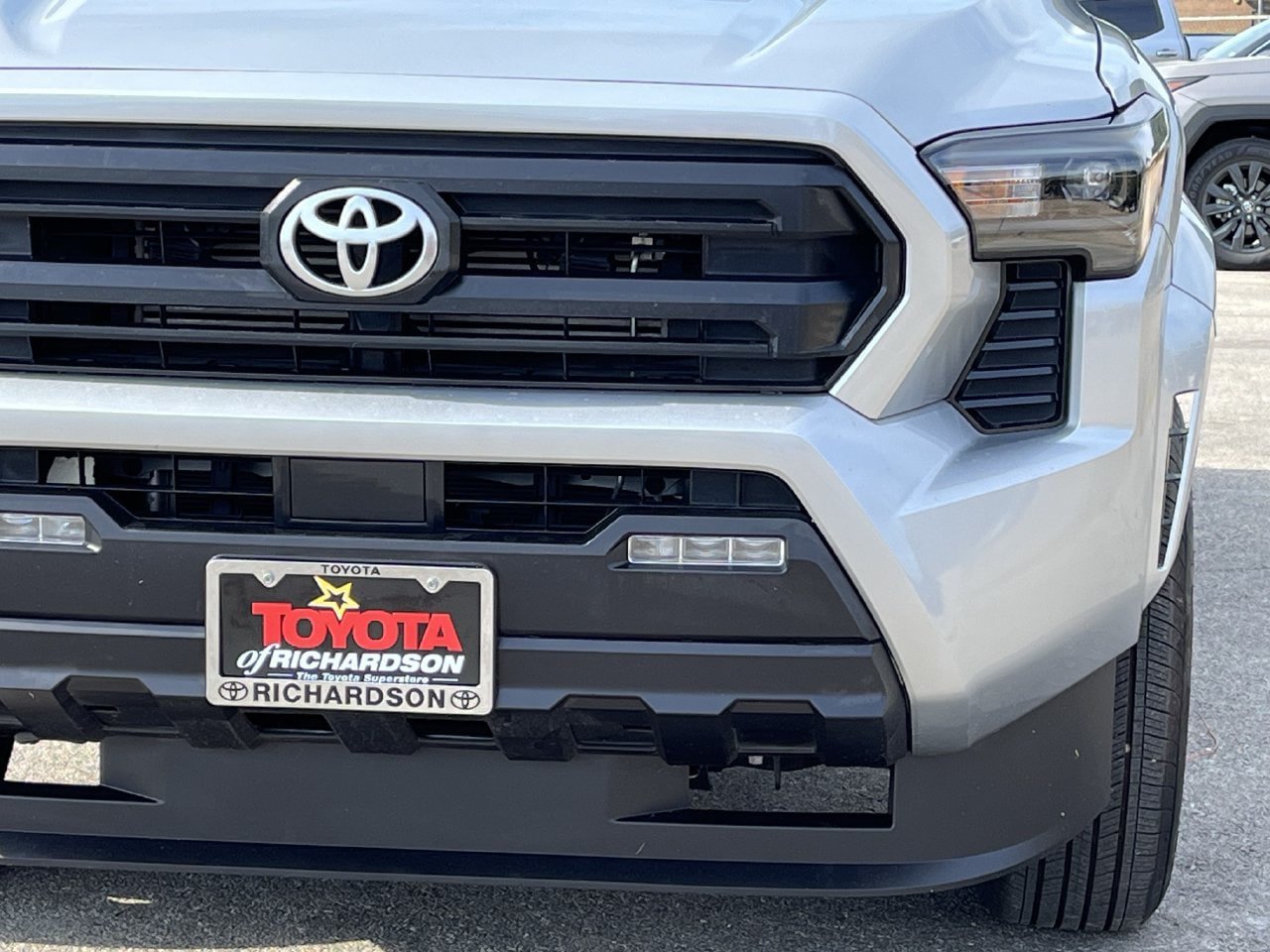 Used 2025 Toyota Tacoma SR5 RWD image 8