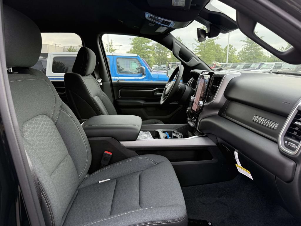New 2026 RAM 1500 Big Horn AWD/4WD image 14