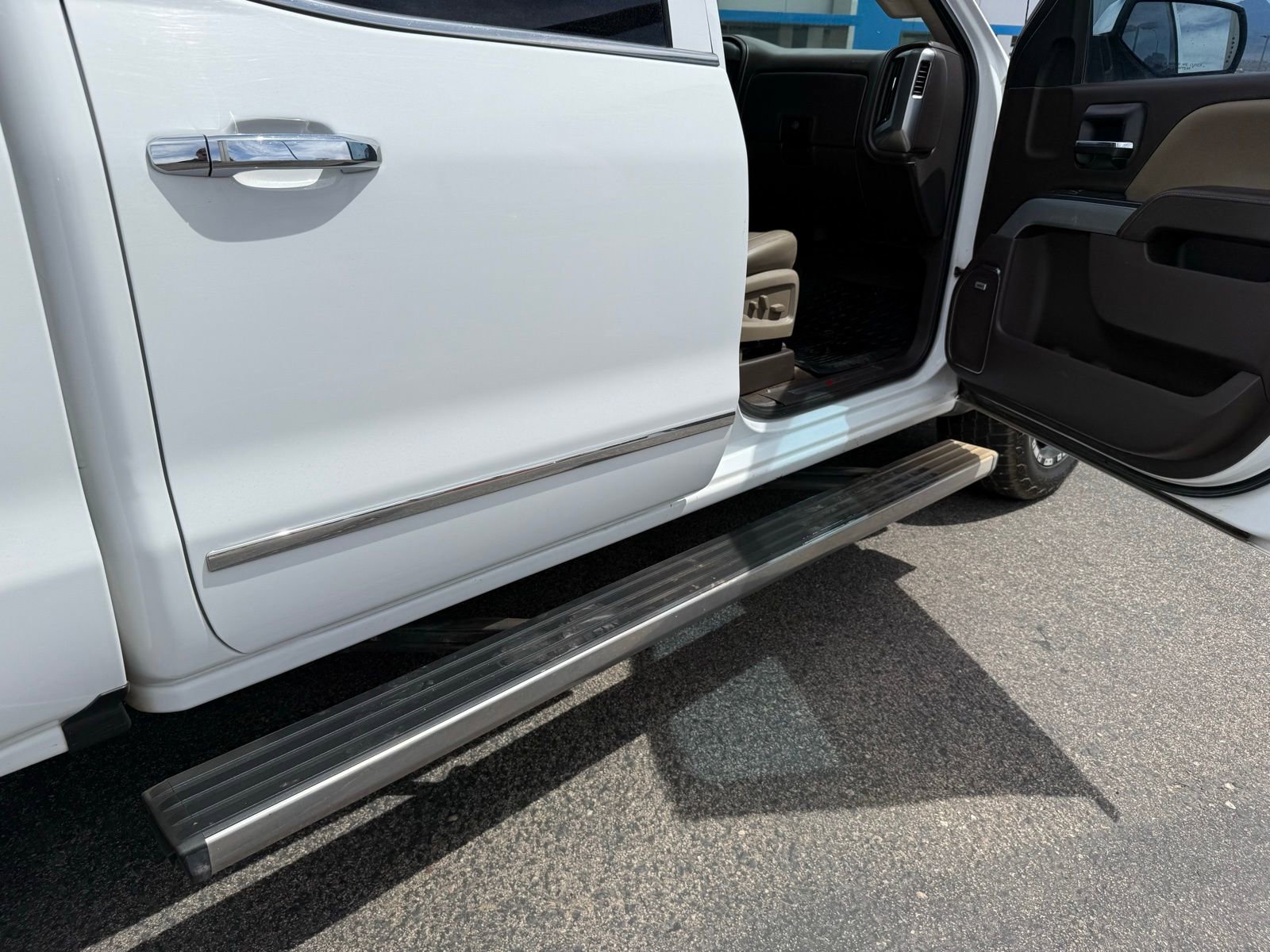 Used 2017 Chevrolet Silverado 1500 LTZ Z71 w/ LTZ Plus Package AWD/4WD image 5