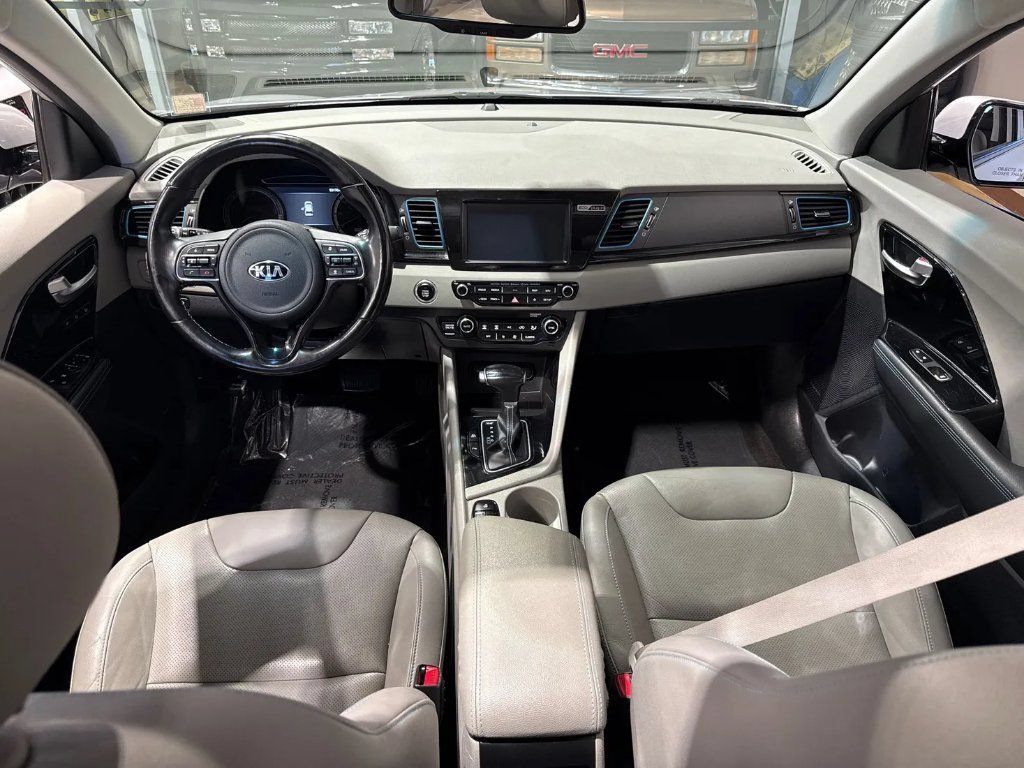 Used 2019 Kia Niro EX Premium w/ Sunroof Package FWD image 15
