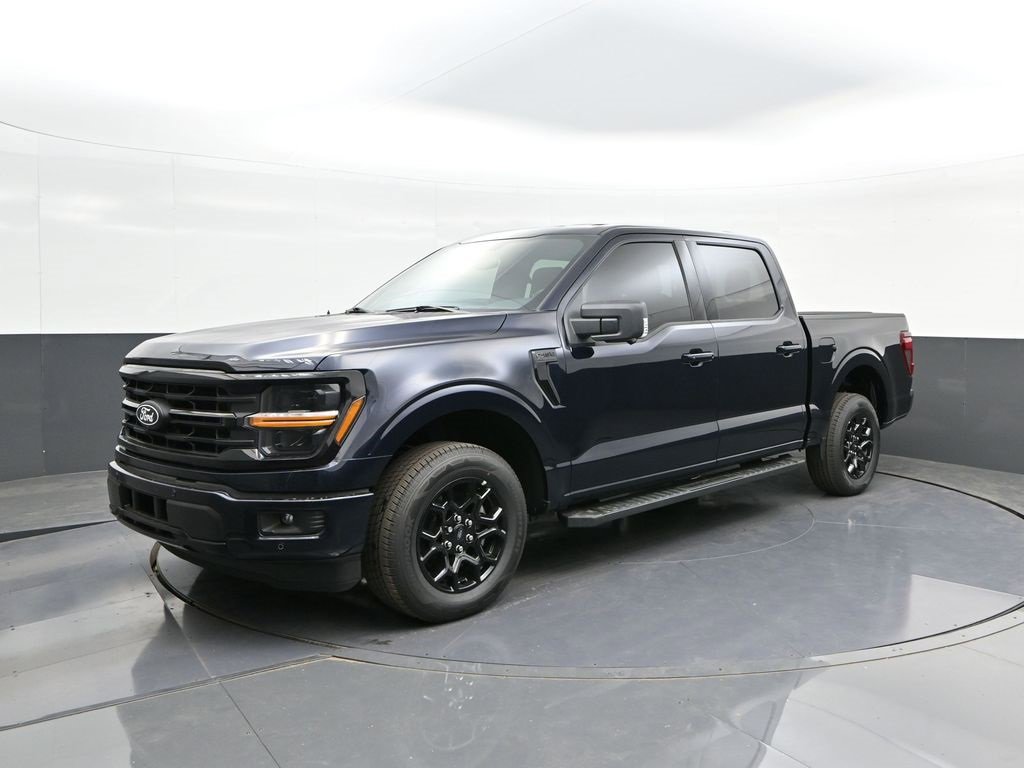 New 2025 Ford F150 XLT w/ Equipment Group 302A MID image 32