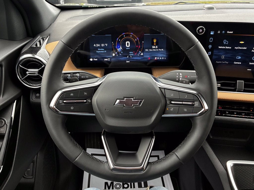 New 2027 Chevrolet Equinox ACTIV w/ Safety and Technology Package AWD/4WD image 12