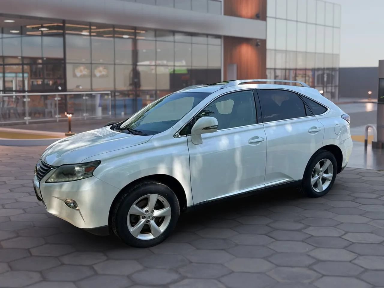 Used 2015 Lexus RX 350 FWD image 2