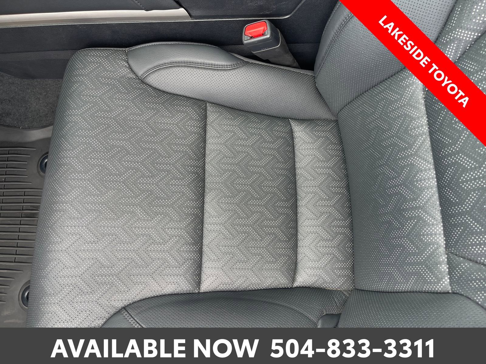 Used 2025 Toyota Tundra Limited AWD/4WD image 28