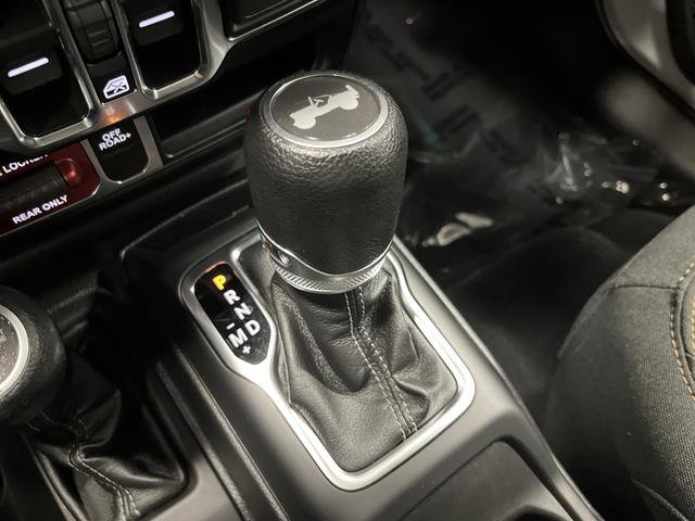 Used 2024 Jeep Wrangler Unlimited image 18