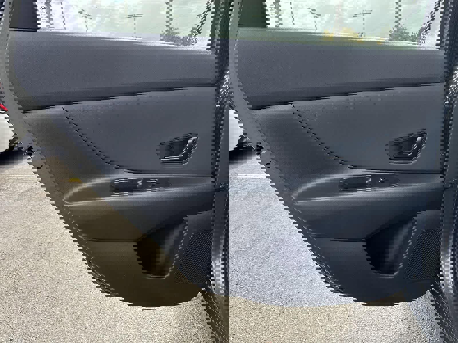 Certified 2025 Hyundai Elantra Sport image 25