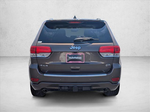Used 2017 Jeep Grand Cherokee Overland w/ Jeep Active Safety Group AWD/4WD image 7