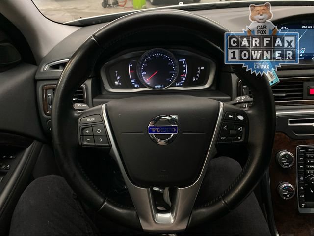 Used 2016 Volvo XC70 T5 Premier w/ Proximity Package image 22