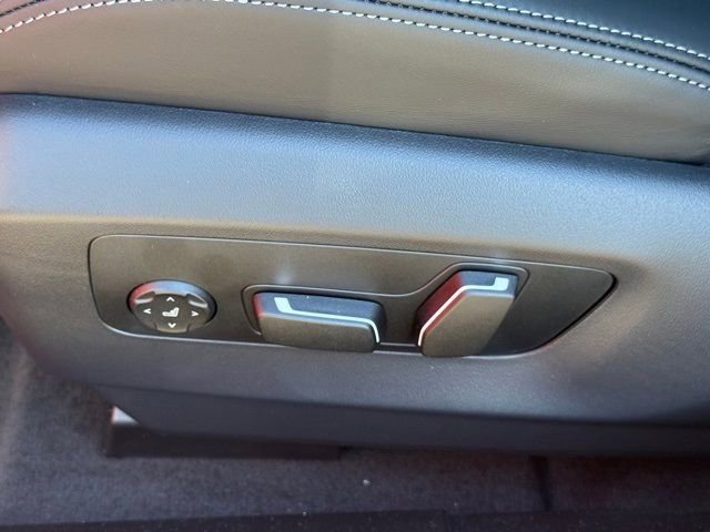 New 2026 BMW M5 w/ Carbon Package image 17