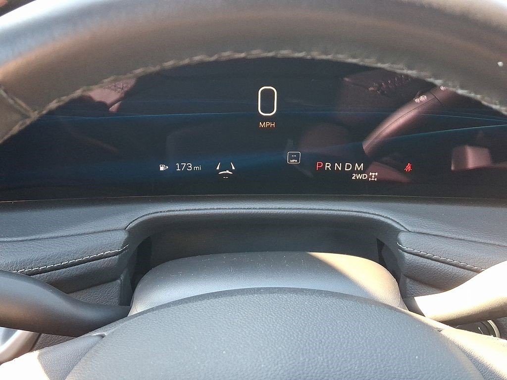 Certified 2025 Cadillac XT4 Premium Luxury AWD/4WD image 19