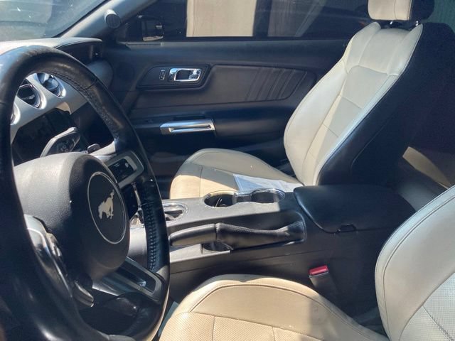 Used 2017 Ford Mustang GT Premium RWD image 12