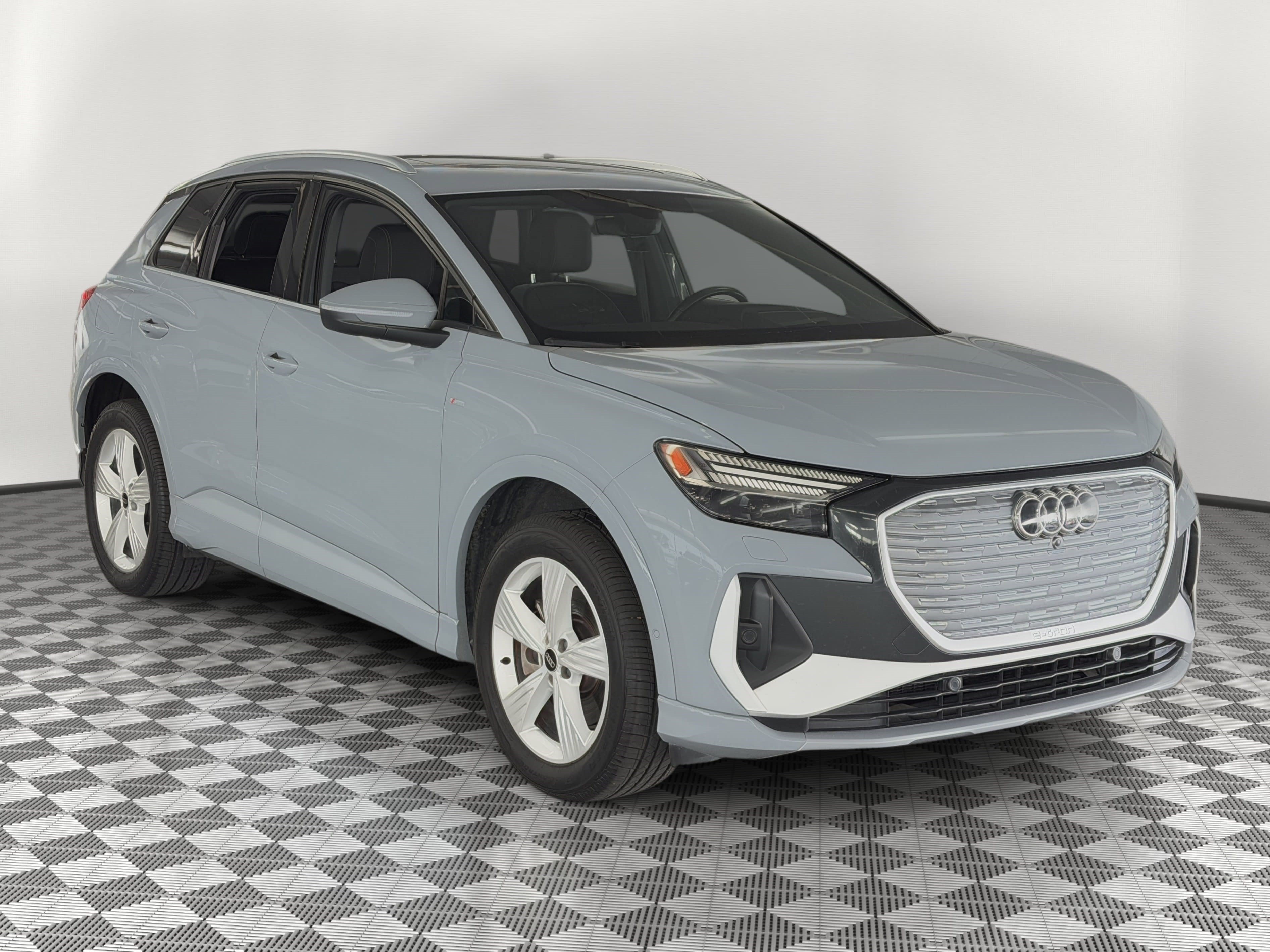 Certified 2023 Audi Q4 e-tron Prestige AWD/4WD image 7