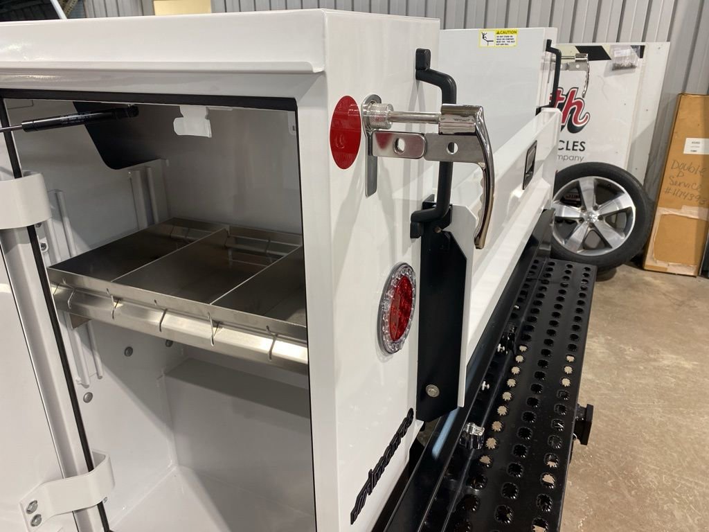 New 2026 GMC Sierra 2500 Pro w/ Convenience Package image 4