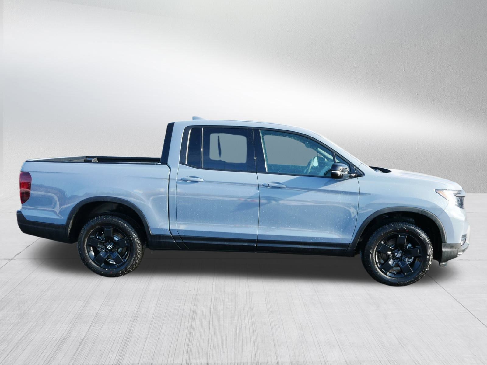 Certified 2026 Honda Ridgeline Black Edition image 8