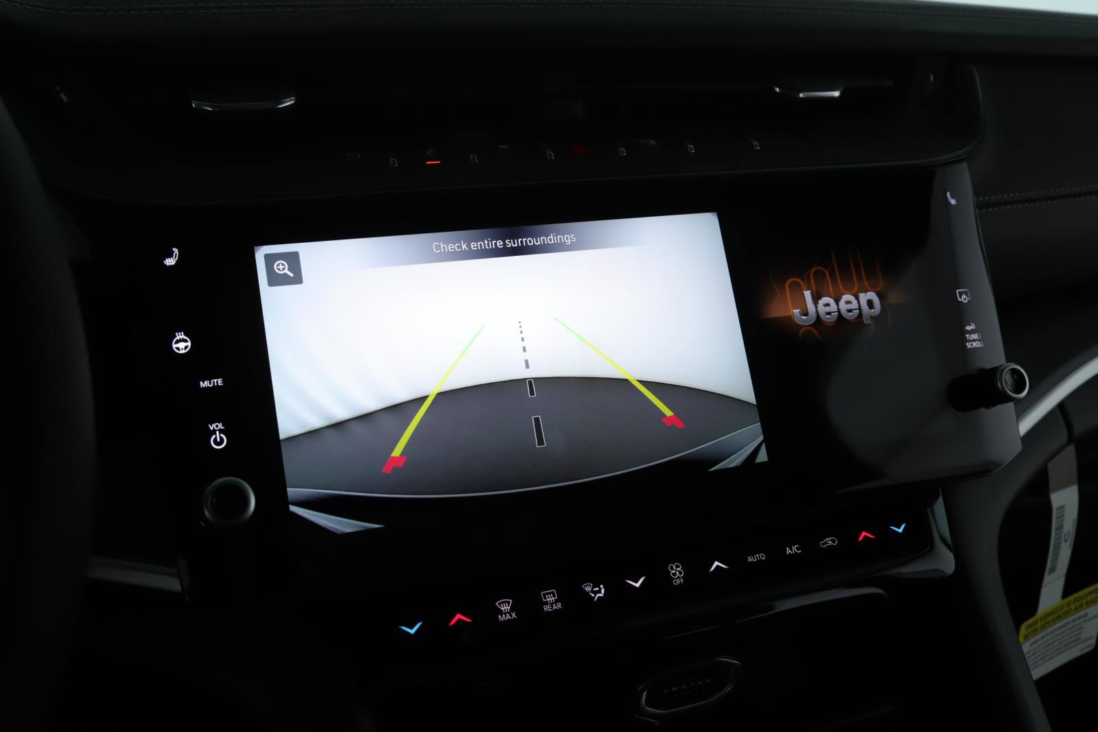 New 2026 Jeep Grand Cherokee Limited w/ Limited Altitude Package image 11