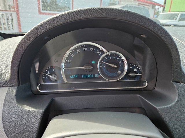 Used 2008 Chevrolet HHR LS image 18