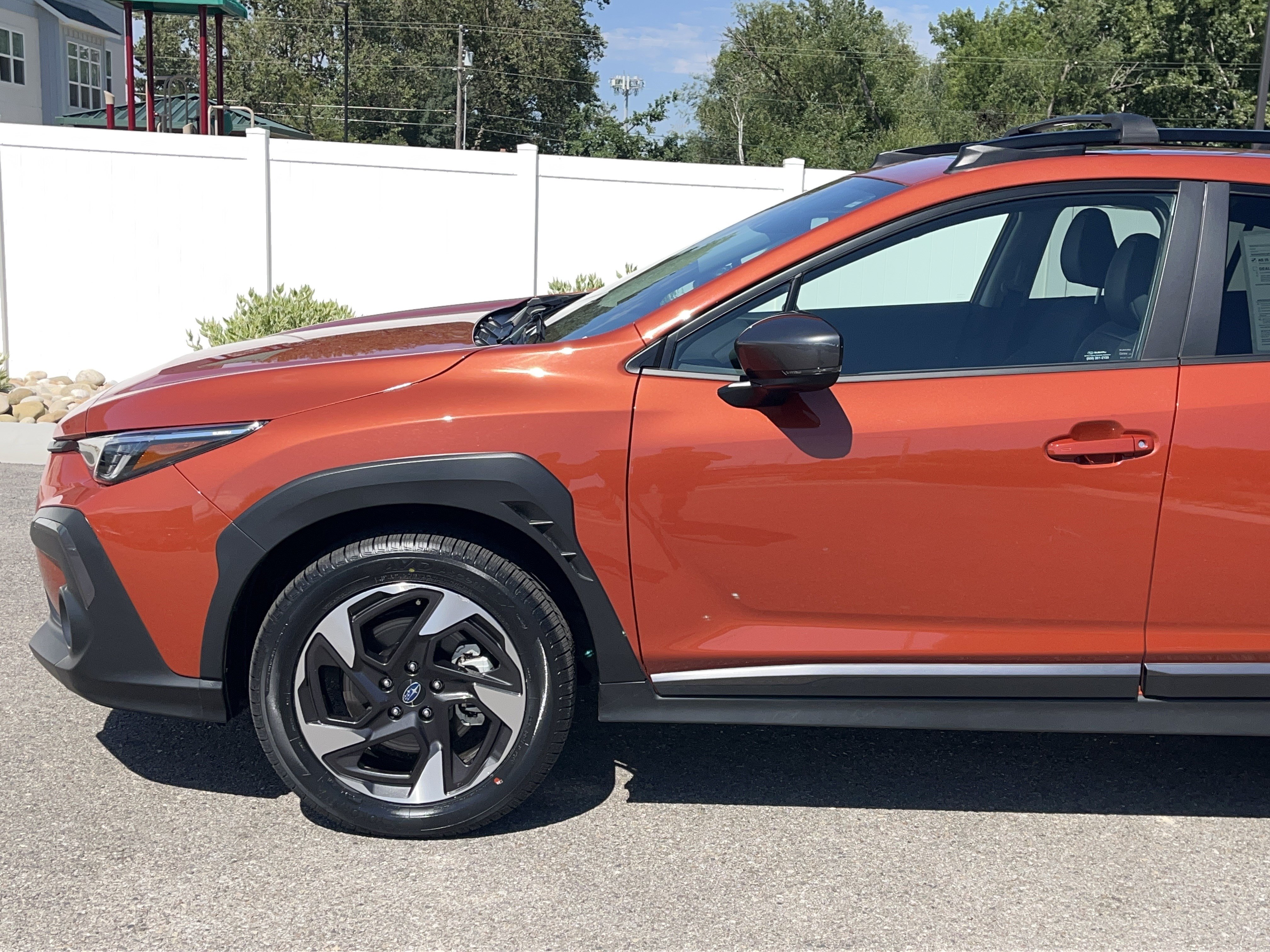 Certified 2025 Subaru Crosstrek 2.5i Limited w/ Crosstrek Mirror Package AWD/4WD image 2