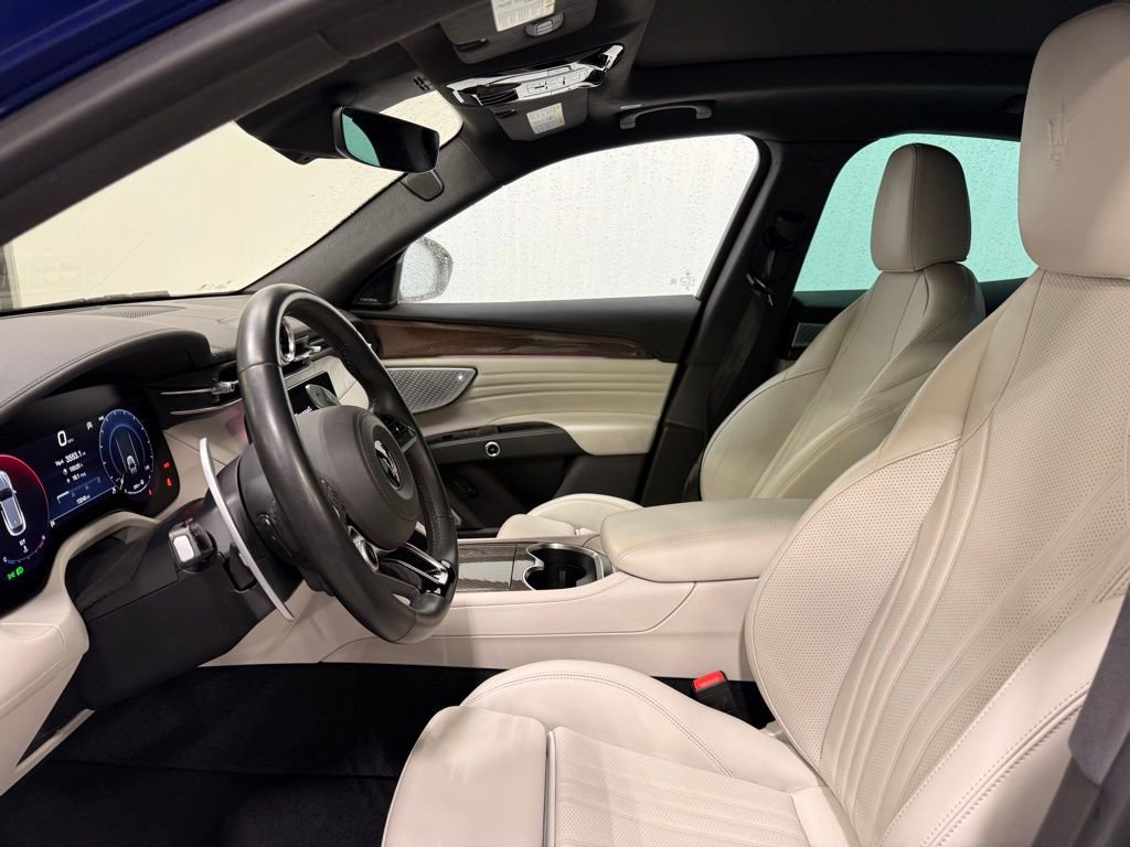 Used 2023 Maserati Grecale Modena image 12