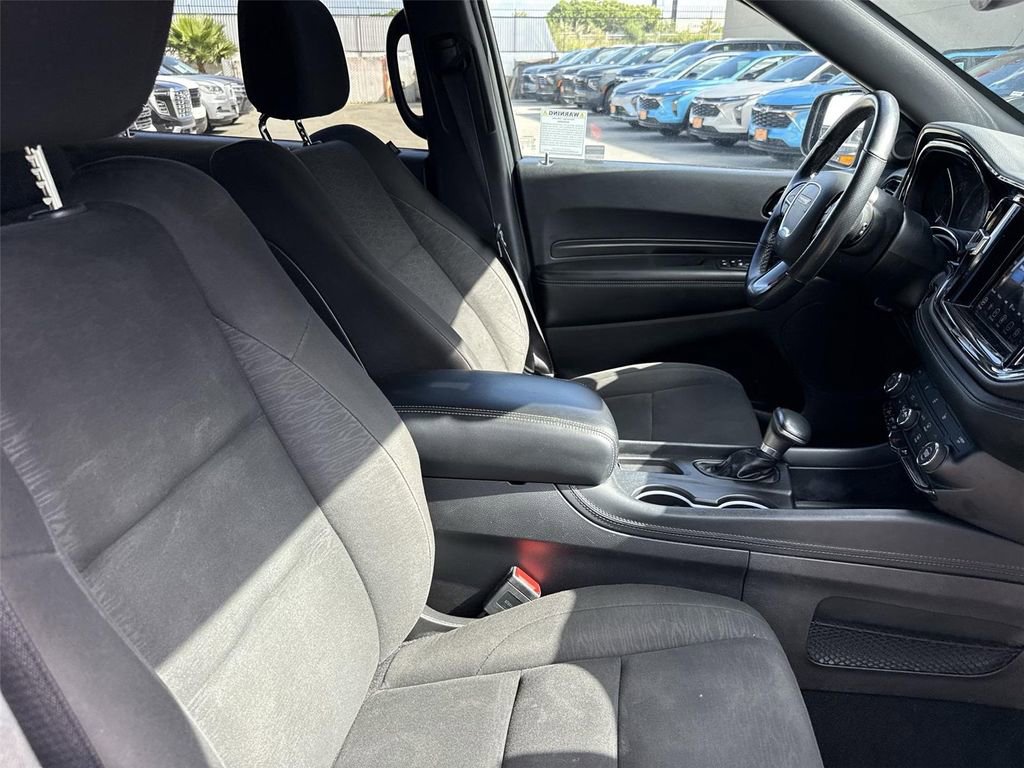 Used 2023 Dodge Durango SXT image 25