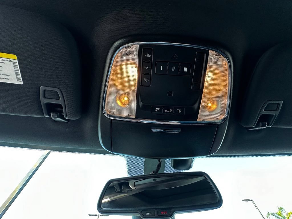 Used 2016 Jeep Grand Cherokee Limited AWD/4WD image 29