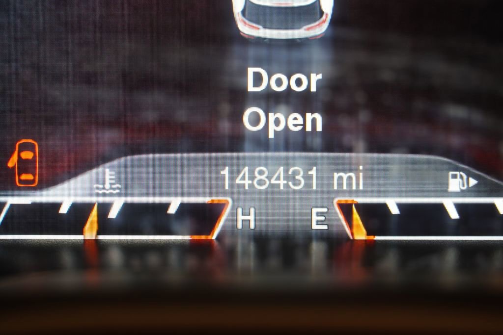 Used 2017 Jeep Cherokee Limited w/ Luxury Group image 8