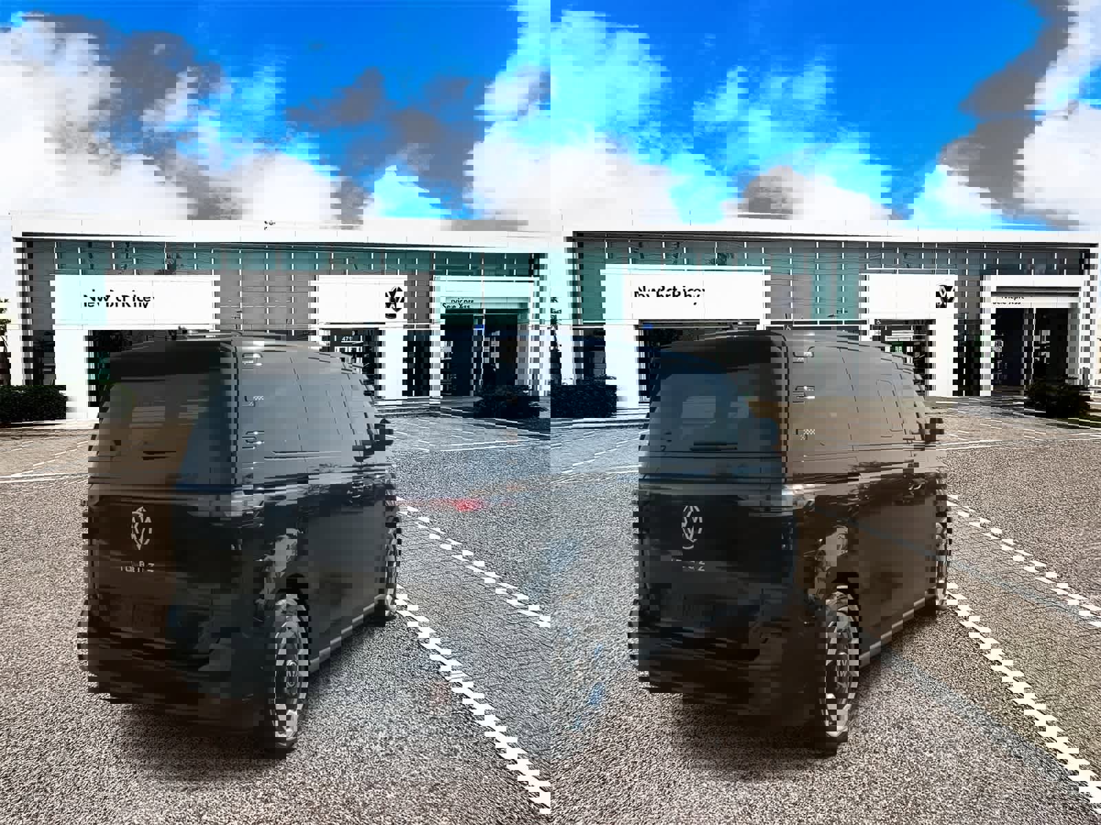 New 2025 Volkswagen ID. Buzz Pro S image 8