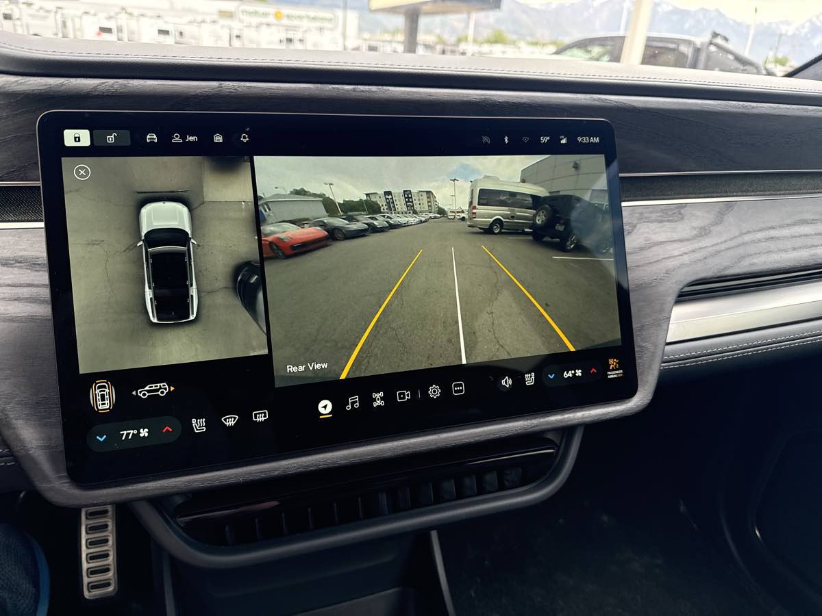 Used 2022 Rivian R1S Launch Edition Quad AWD/4WD image 29