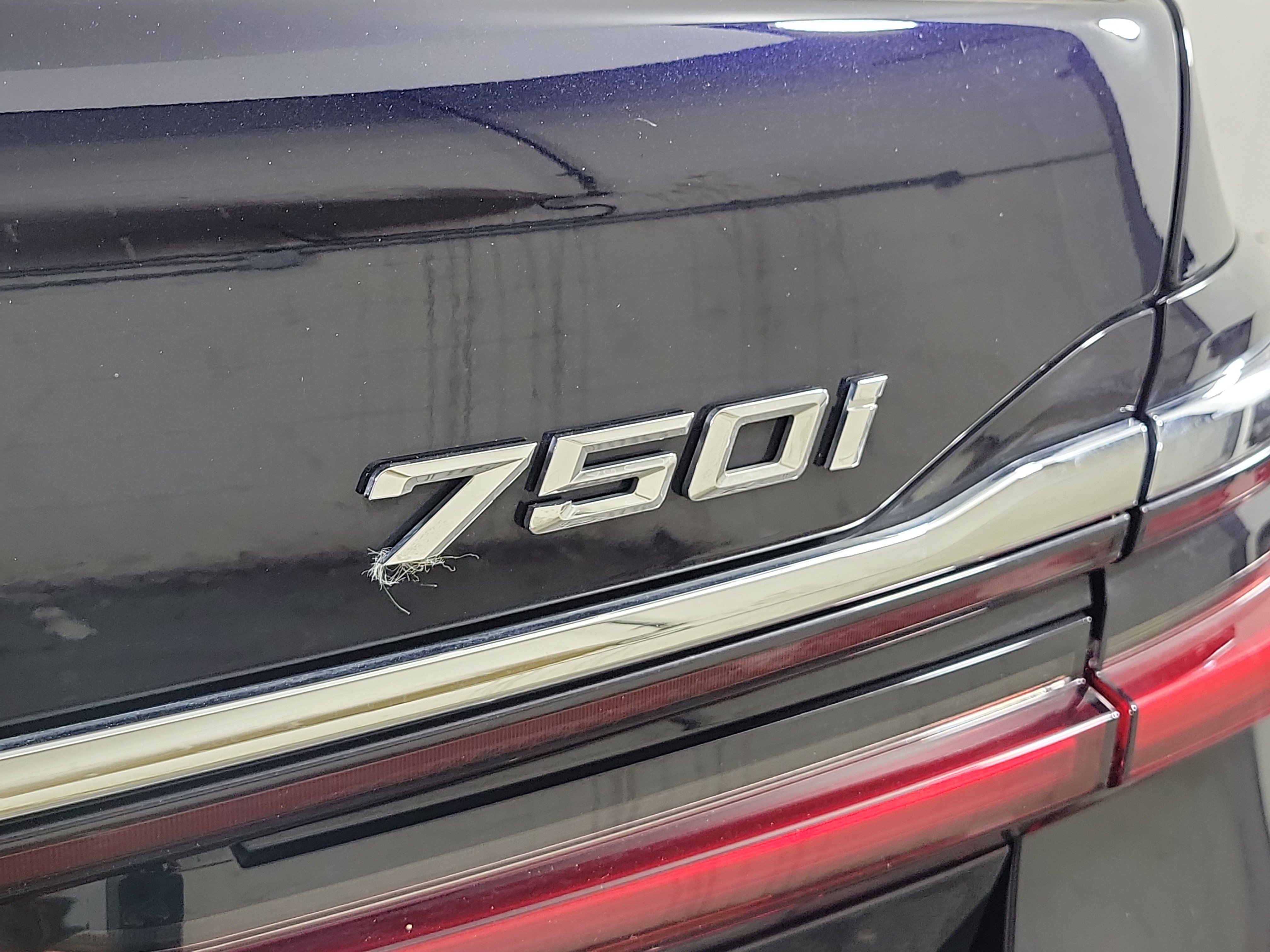 Used 2022 BMW 750Li xDrive AWD/4WD image 24