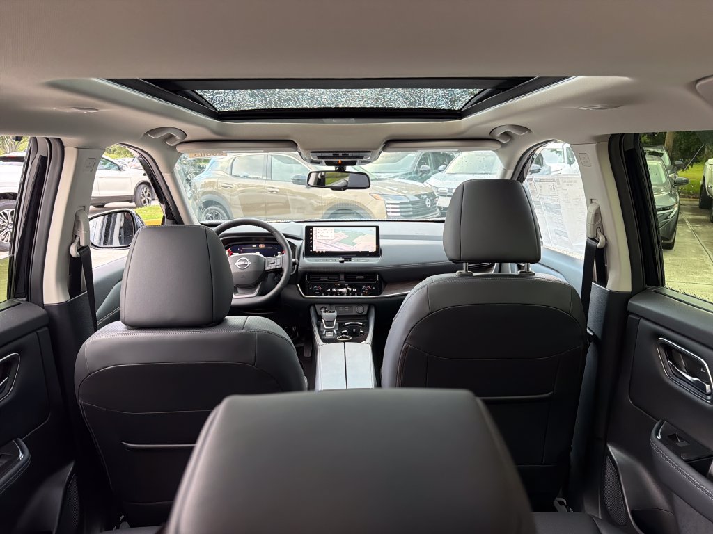 New 2026 Nissan Rogue Platinum w/ Platinum Premium Package AWD/4WD image 35