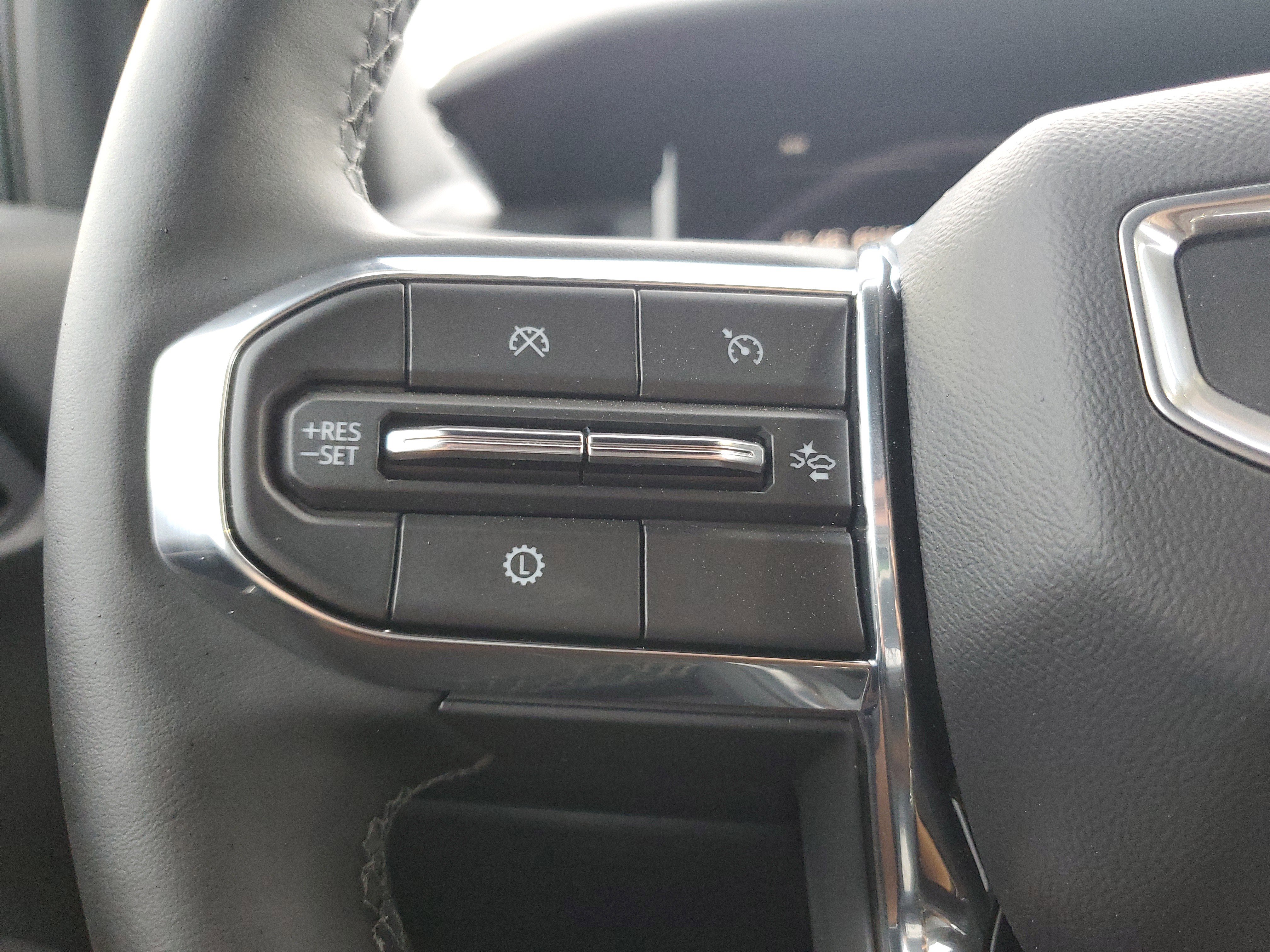 New 2025 GMC Acadia Elevation image 14