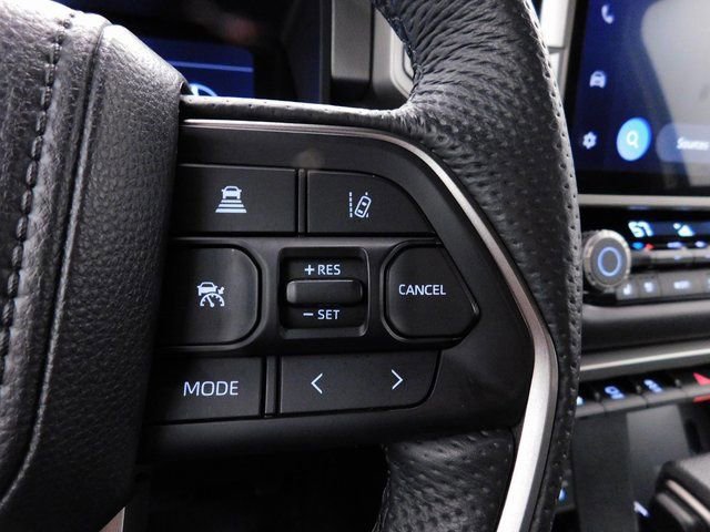 Used 2025 Toyota Tundra Limited image 29