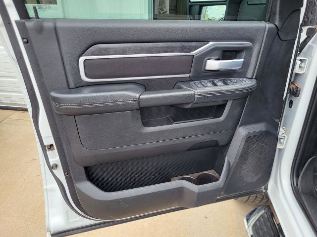 Used 2024 RAM 2500 Big Horn AWD/4WD image 18