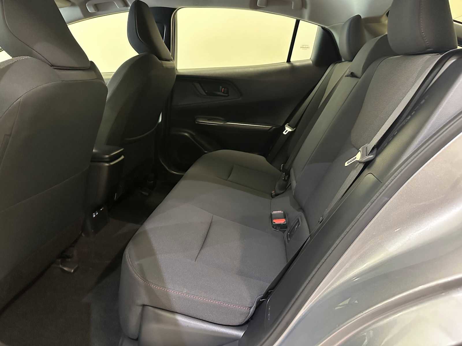 Used 2024 Toyota Prius Prime FWD image 22
