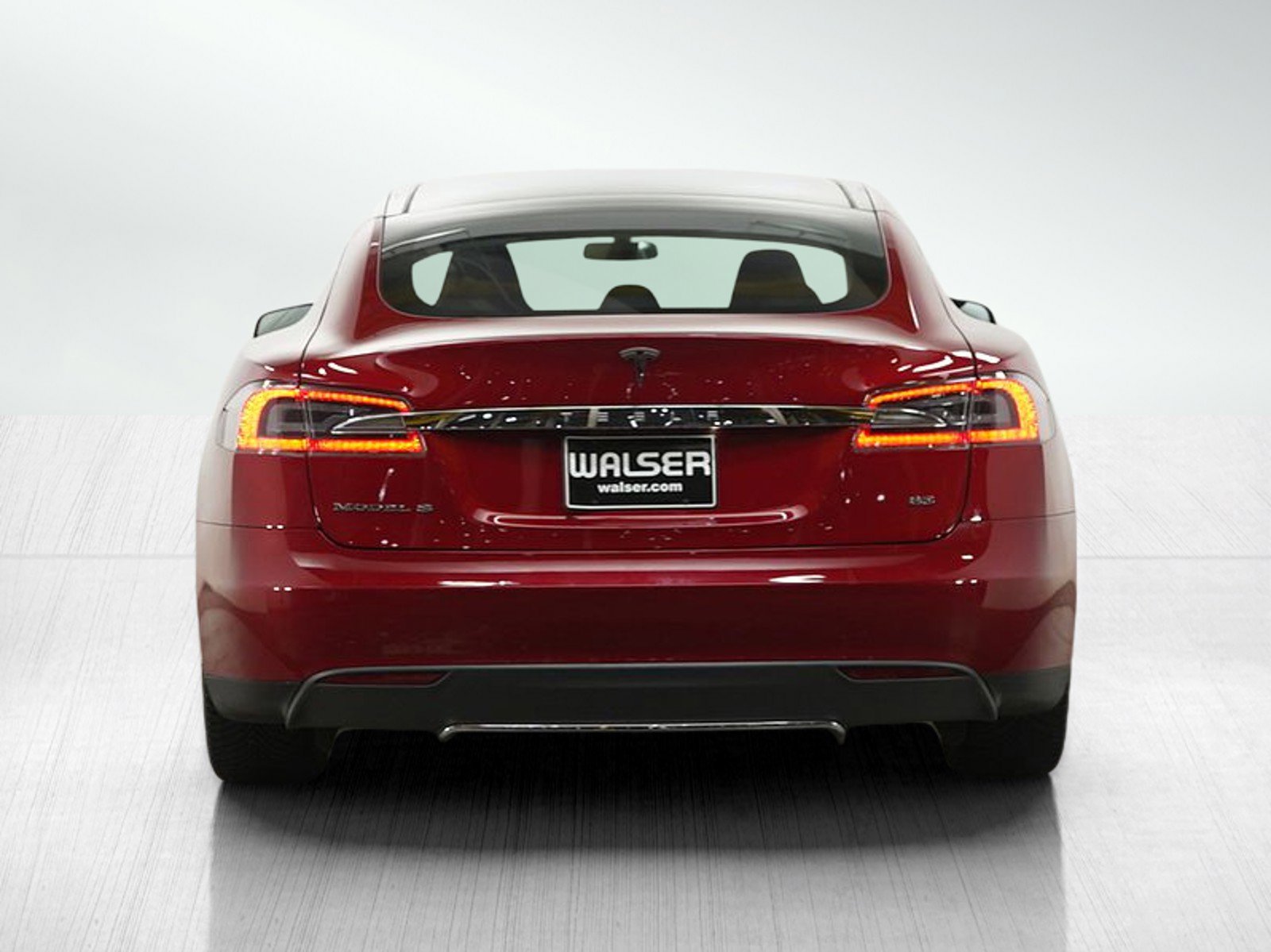 Used 2014 Tesla Model S 85 RWD image 4
