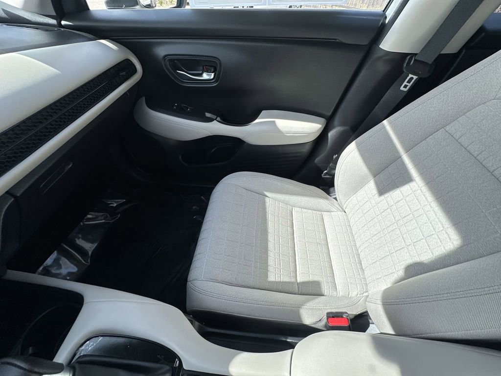 Certified 2024 Honda HR-V LX image 26