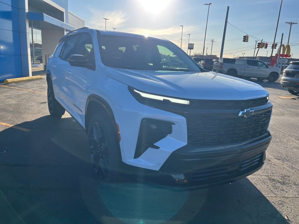 New 2026 Chevrolet Traverse RS image 7