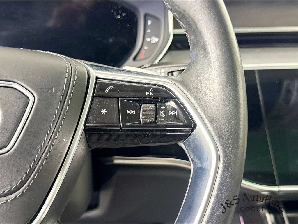 Used 2023 Audi A8 L 3.0T w/ Comfort Plus Package AWD/4WD image 14