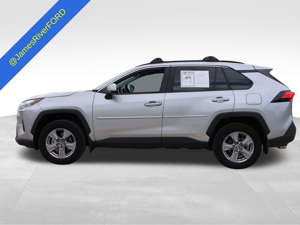 Used 2023 Toyota RAV4 XLE w/ Convenience Package AWD/4WD image 2