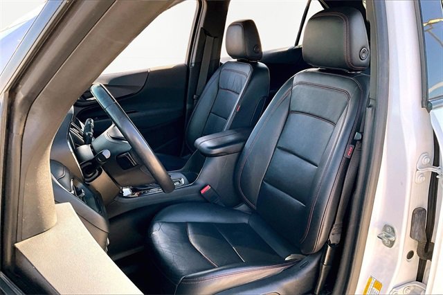 Used 2022 Chevrolet Equinox RS w/ RS Leather Package image 24