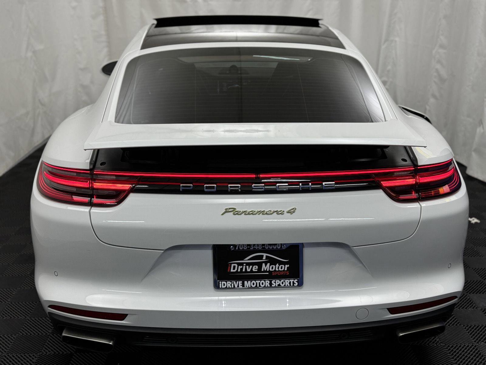 Used 2019 Porsche Panamera 4 image 10